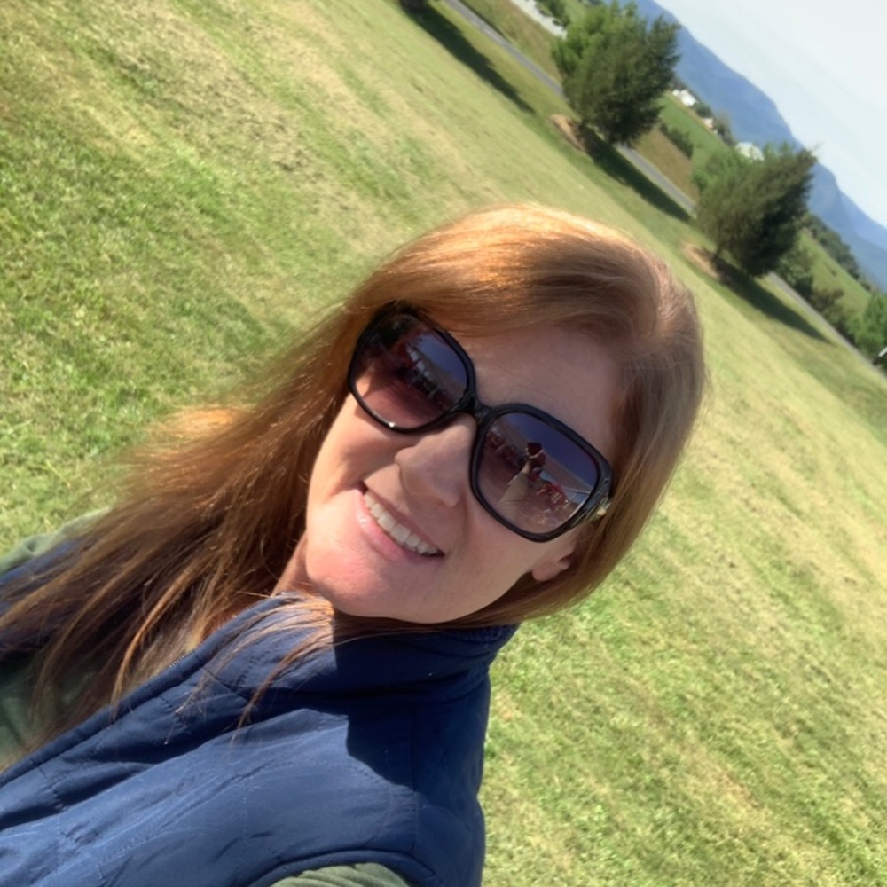 Meet your Posher, Amy